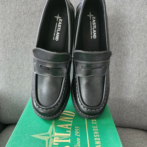 Women's loafers, size 7, color black - Picture 5 of 6